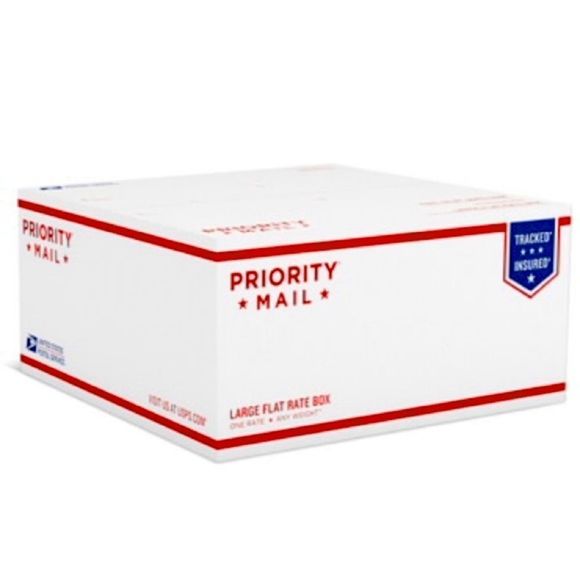 Mystery Reseller Box - Women’s Various TOPS ONLY - Picture 4 of 6